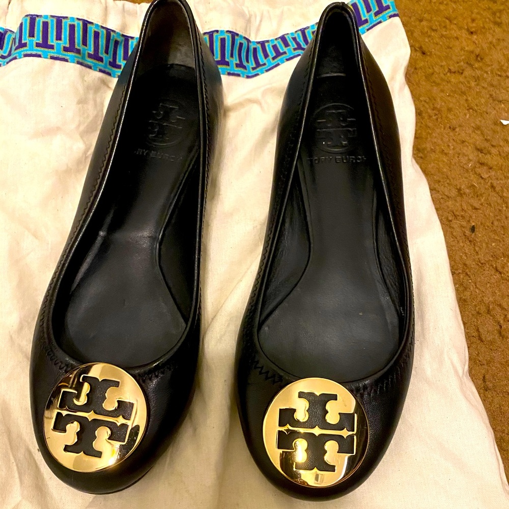 Tory Burch Reva Flat